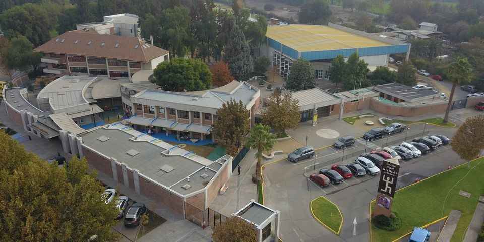 colegios en Chicureo