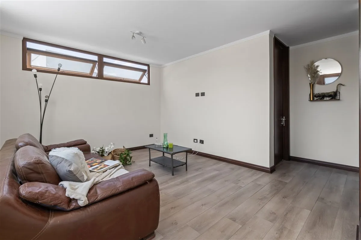 Casa en venta 3 dormitorios y 3 baños con piscina en Piedra Roja Chicureo