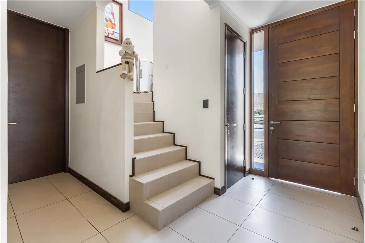 Casa en venta 3 dormitorios y 3 baños con piscina en Piedra Roja Chicureo