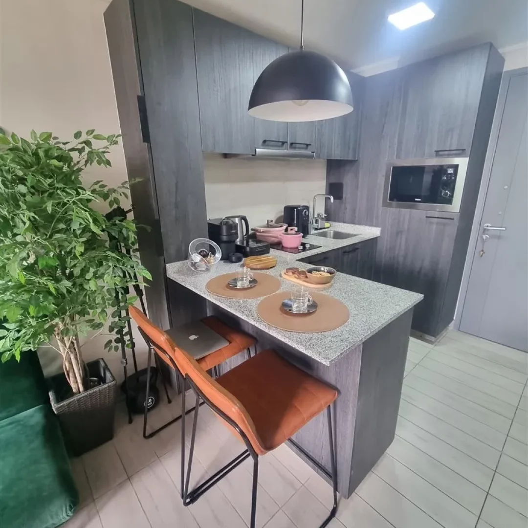 Departamento Venta De 1 Dorm. En Santiago Metro Irarrazabal con terraza y excelente conectividad